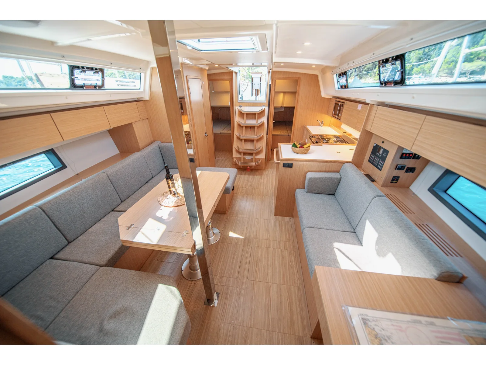 Yacht BAVARIA C42 - Fiona - Foto 1