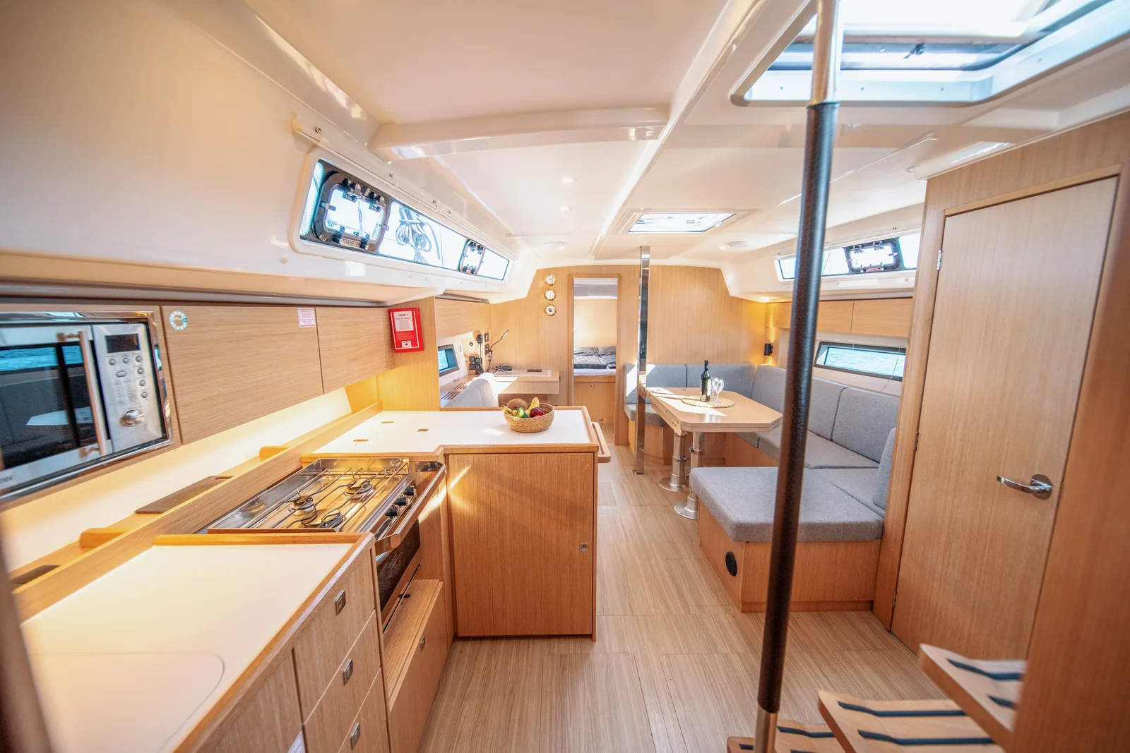 Yacht BAVARIA C42 - Fiona - Foto 1