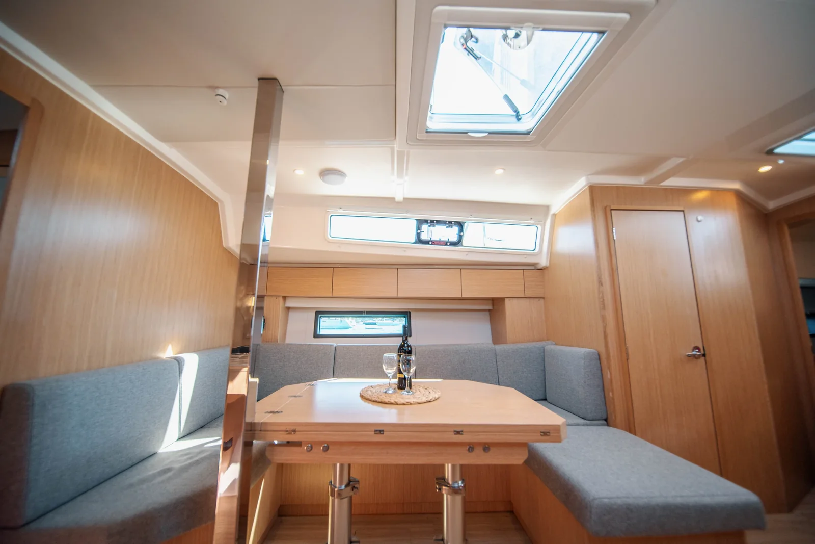 Yacht BAVARIA C42 - Fiona - Foto 1