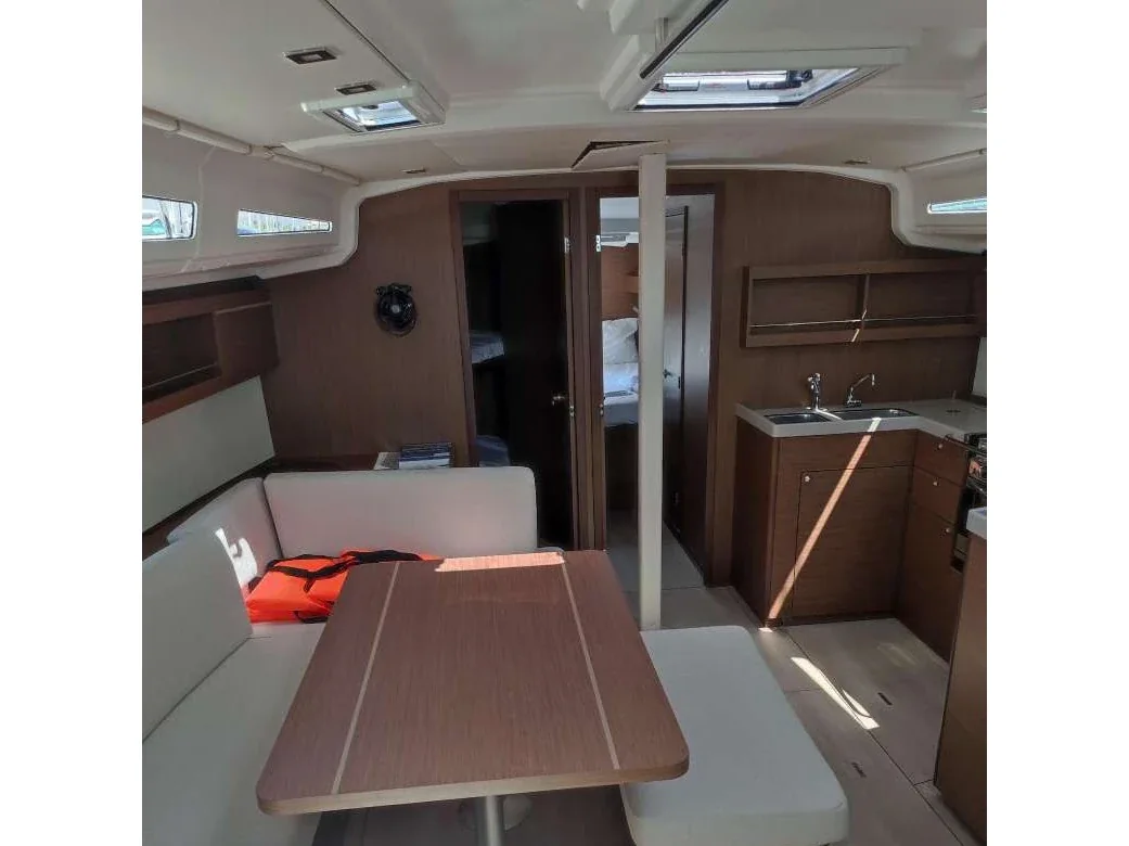 Yacht BENETEAU Oceanis 40.1 - Surya - Foto 1