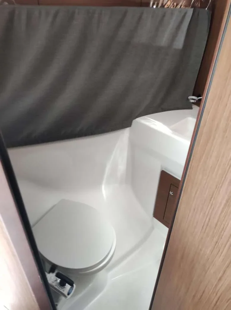 Yacht BENETEAU Oceanis 40.1 - Surya - Foto 1