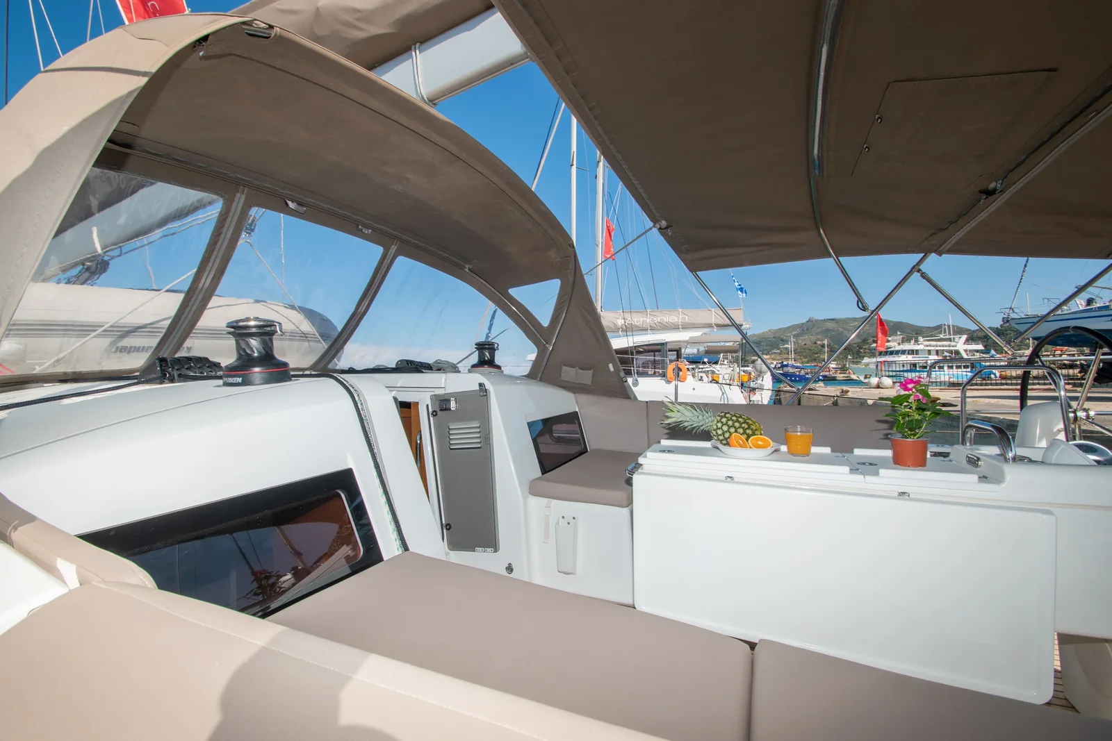 Yacht JEANNEAU Sun Odyssey 490 - Knot - Foto 1