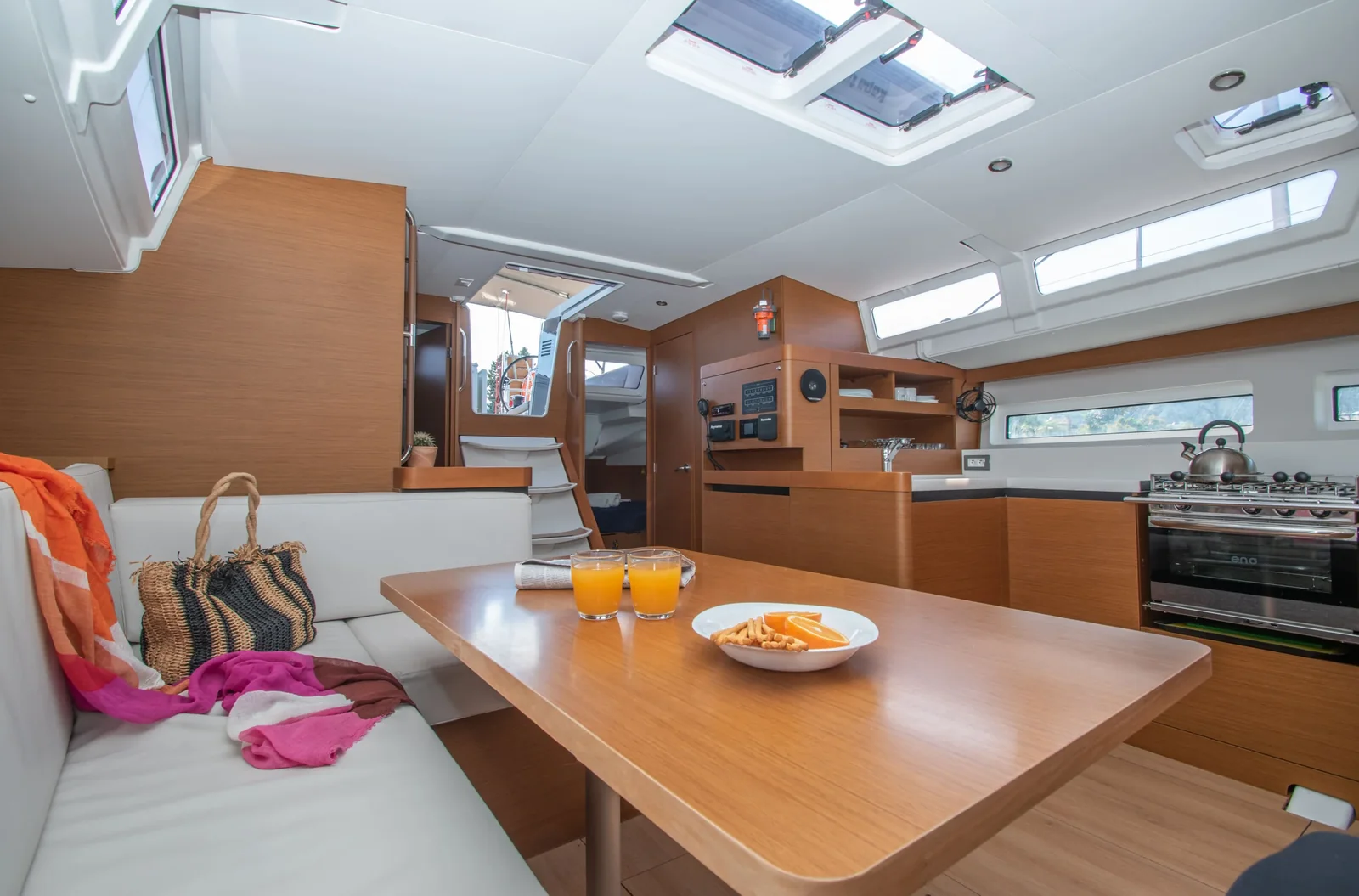 Yacht JEANNEAU Sun Odyssey 490 - Knot - Foto 1