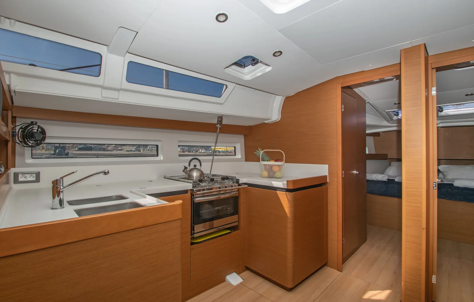 Yacht JEANNEAU Sun Odyssey 490 - Knot - Foto 1