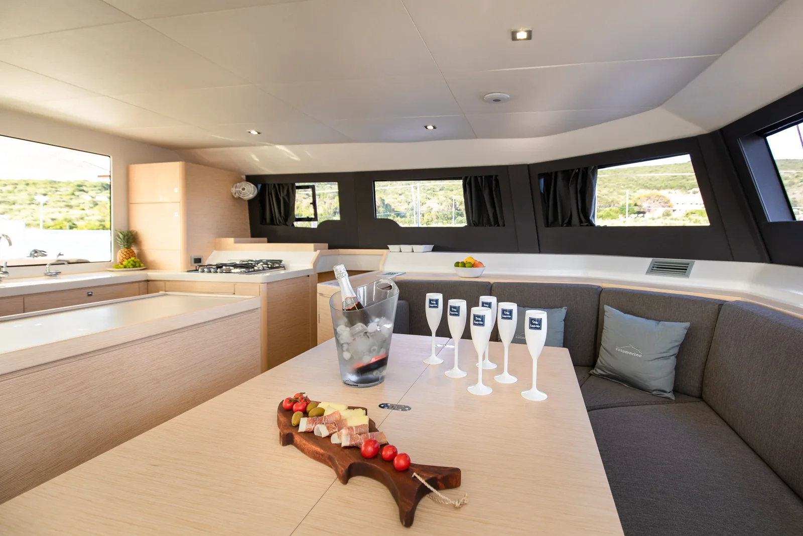 Yacht DUFOUR 48 Catamaran - Catamarino - Foto 13