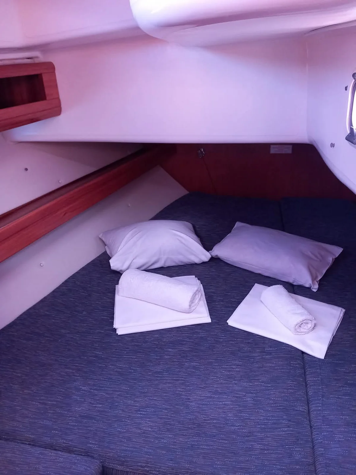 Yacht BAVARIA 46 Cruiser - Vicky