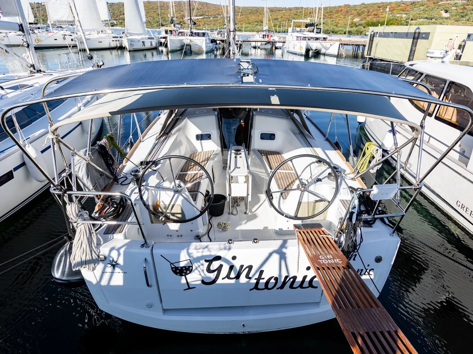 Yacht JEANNEAU Sun Odyssey 349 - Gin Tonic - Foto 1