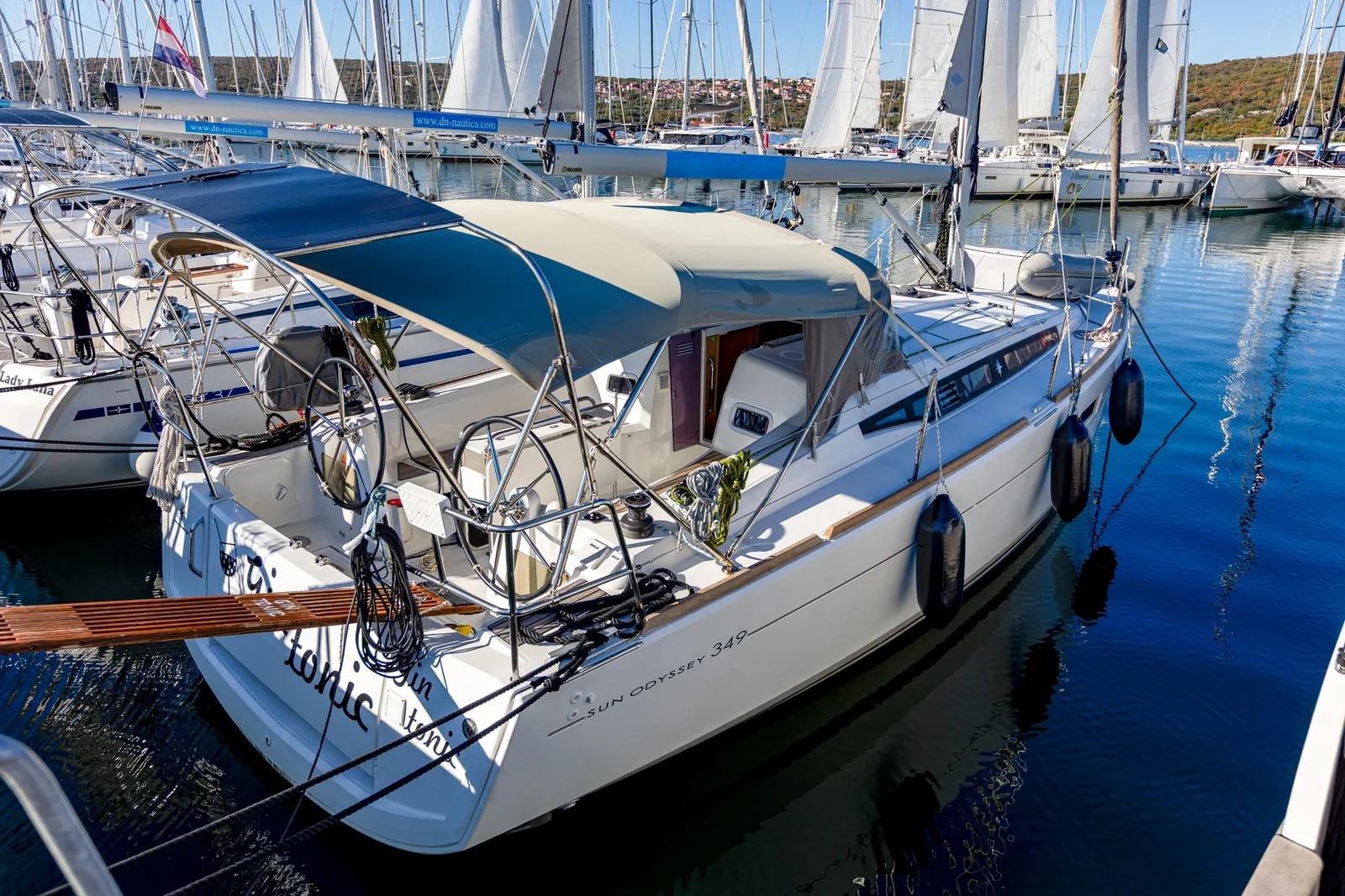 Yacht JEANNEAU Sun Odyssey 349 - Gin Tonic - Foto 1