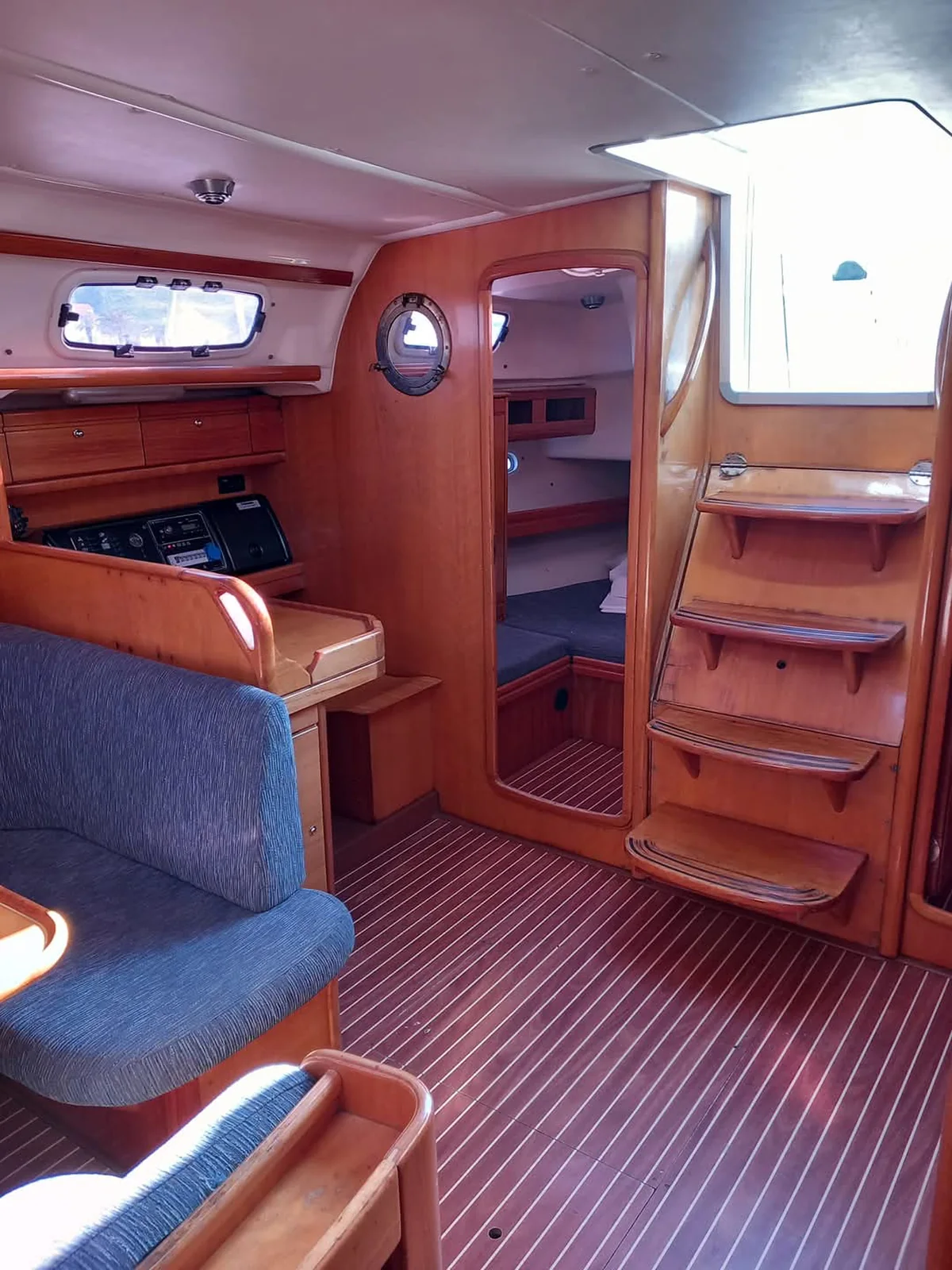 Yacht BAVARIA 46 Cruiser - Vicky - Foto 1