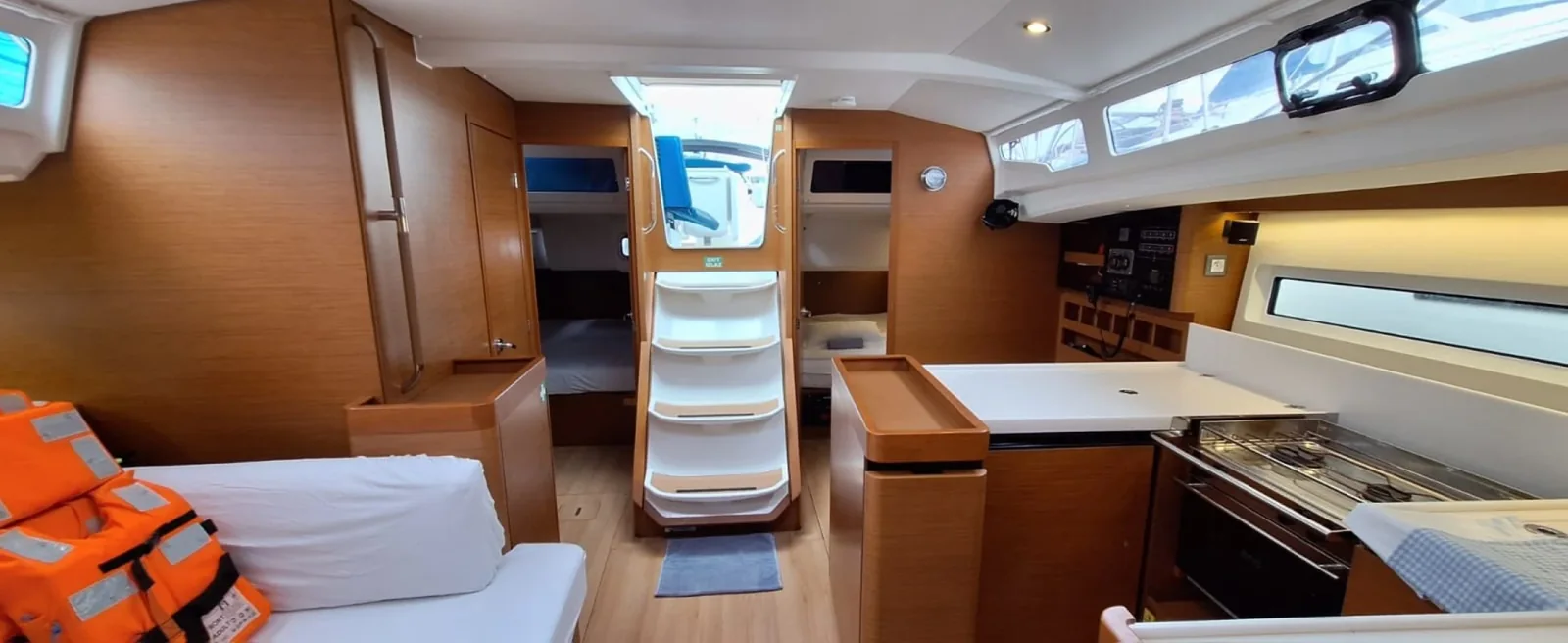 Yacht JEANNEAU Sun Odyssey 440 - Soyka - Foto 1