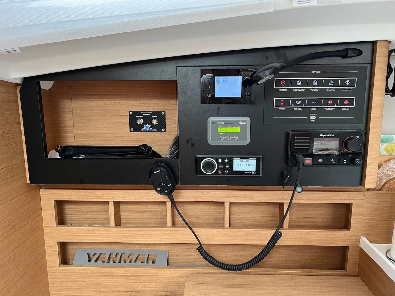Yacht JEANNEAU Sun Odyssey 410 - Thalia