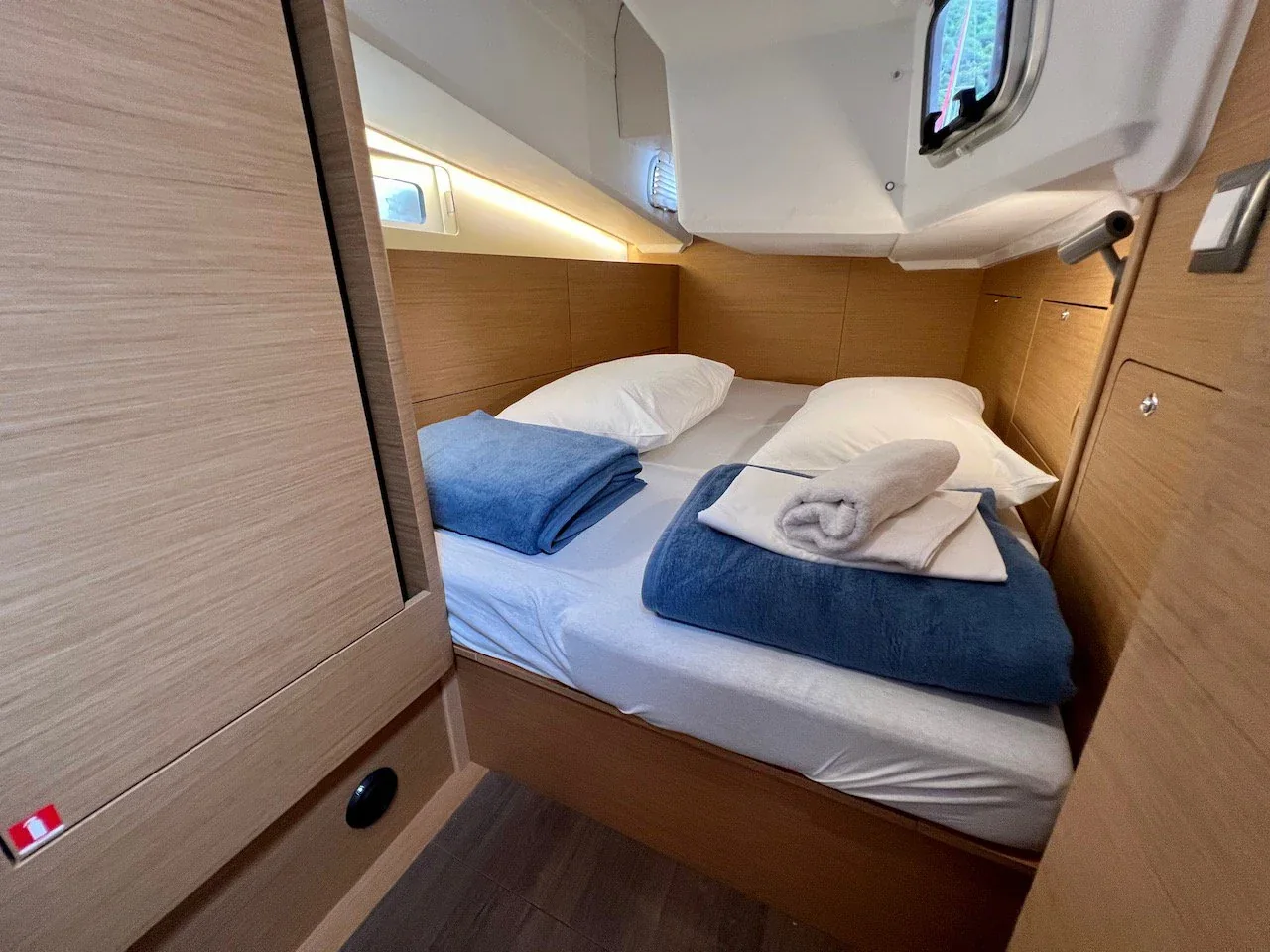 Yacht JEANNEAU Sun Odyssey 410 - Thalia - Foto 1