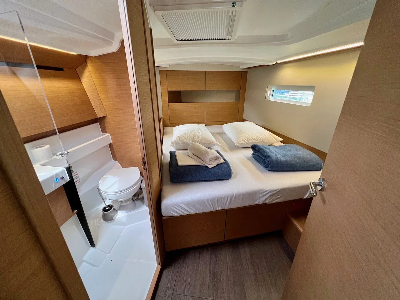 Yacht JEANNEAU Sun Odyssey 410 - Thalia - Foto 1