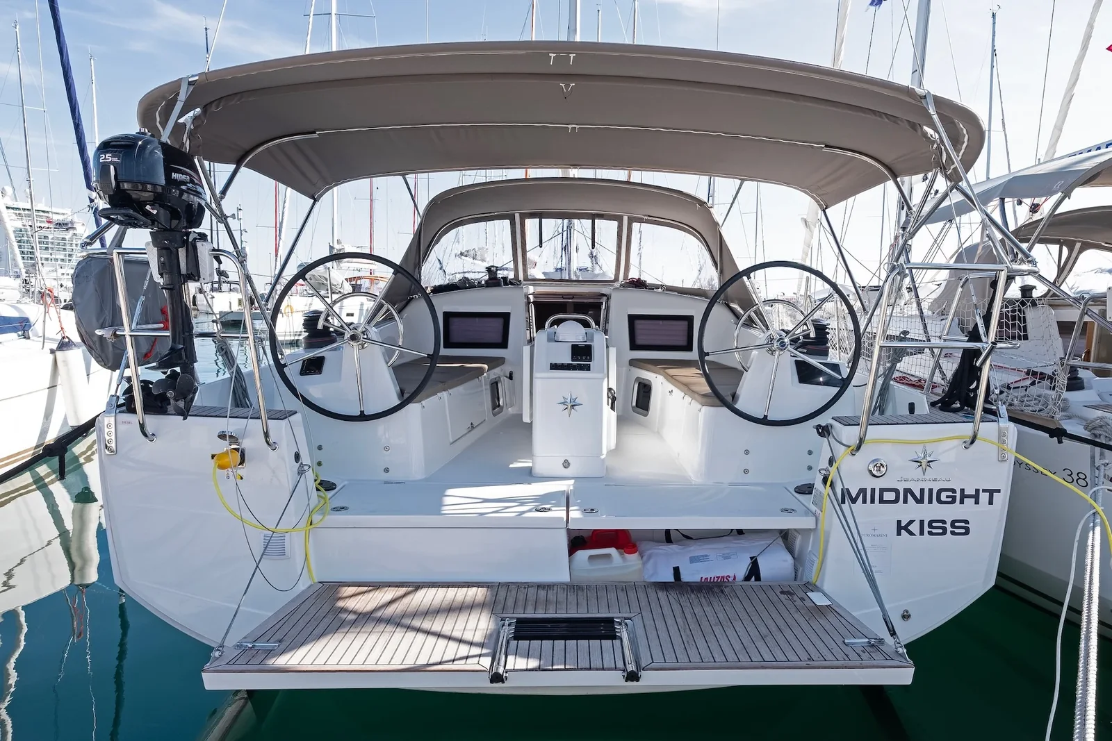 Yacht JEANNEAU Sun Odyssey 410 - Midnight Kiss