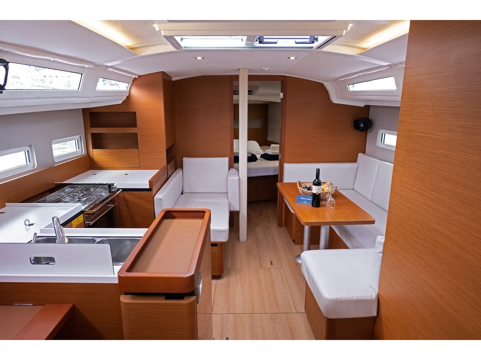 Yacht JEANNEAU Sun Odyssey 410 - Sky Kiss - Foto 1