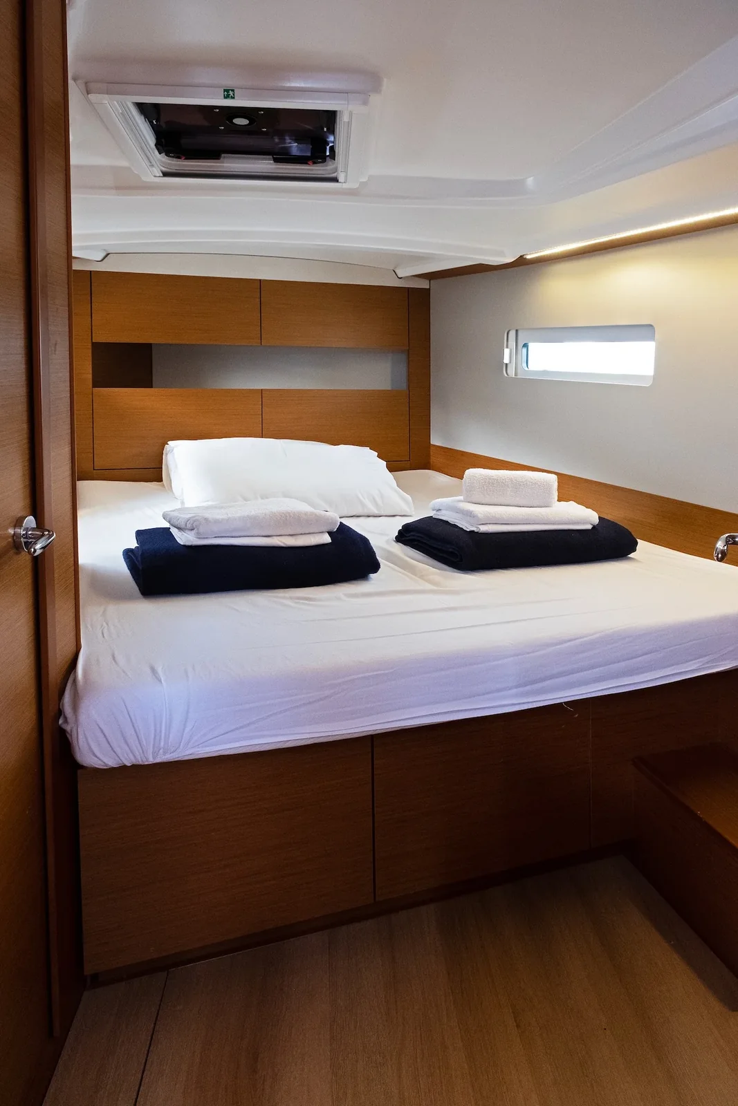 Yacht JEANNEAU Sun Odyssey 410 - Sky Kiss - Foto 1