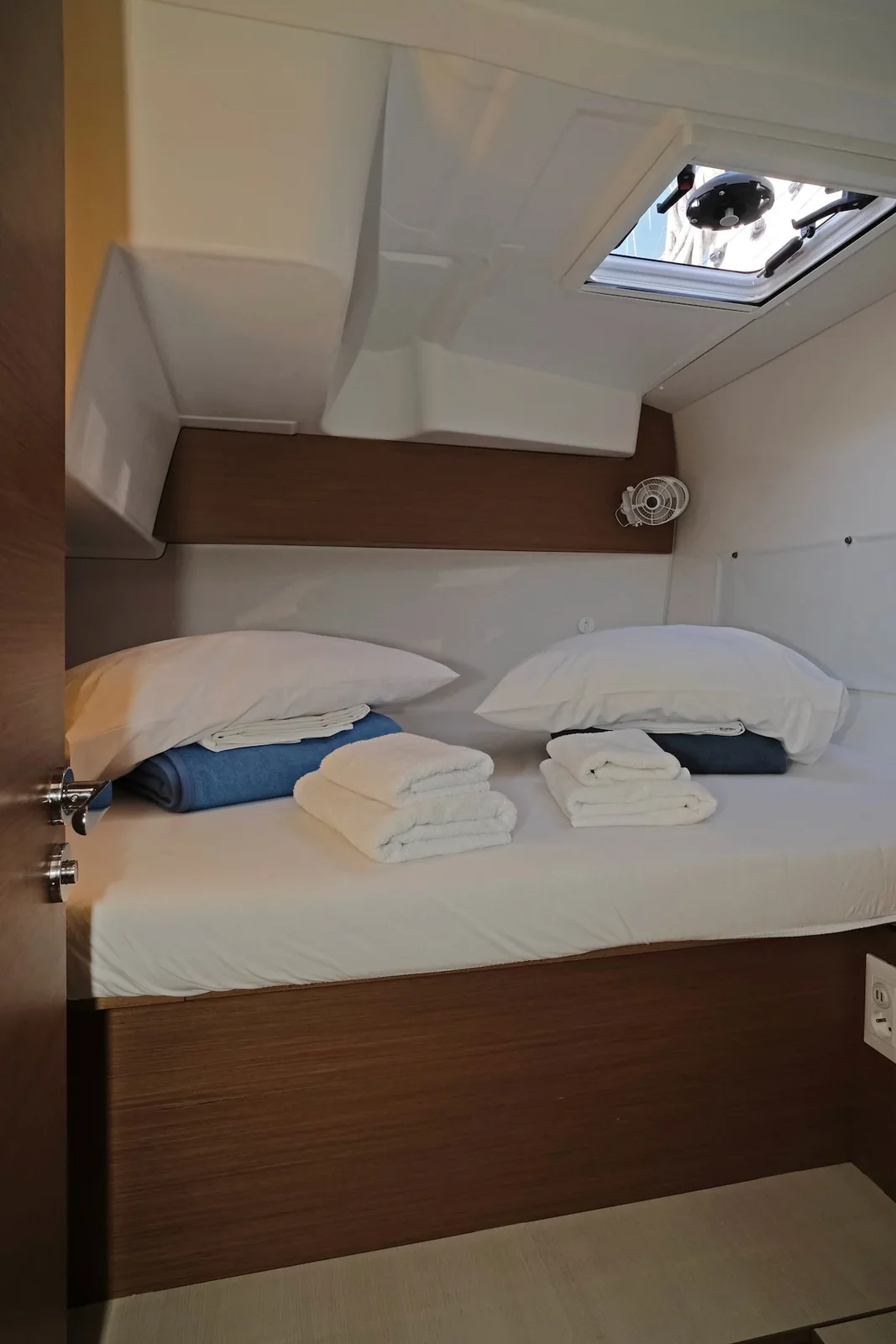 Yacht EXCESS-CATAMARANS 11 - Bronze Kiss - Foto 1