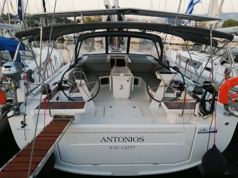 Yacht BENETEAU Oceanis 51.1 - Antonios - Foto 1
