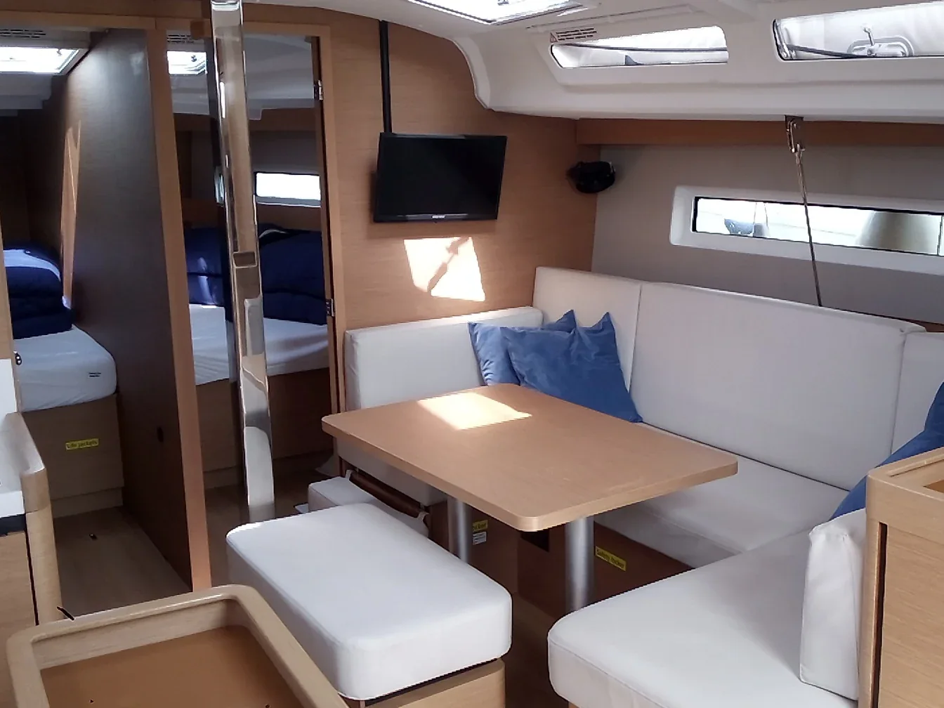 Yacht JEANNEAU Sun Odyssey 440 - Tavascan - Foto 1