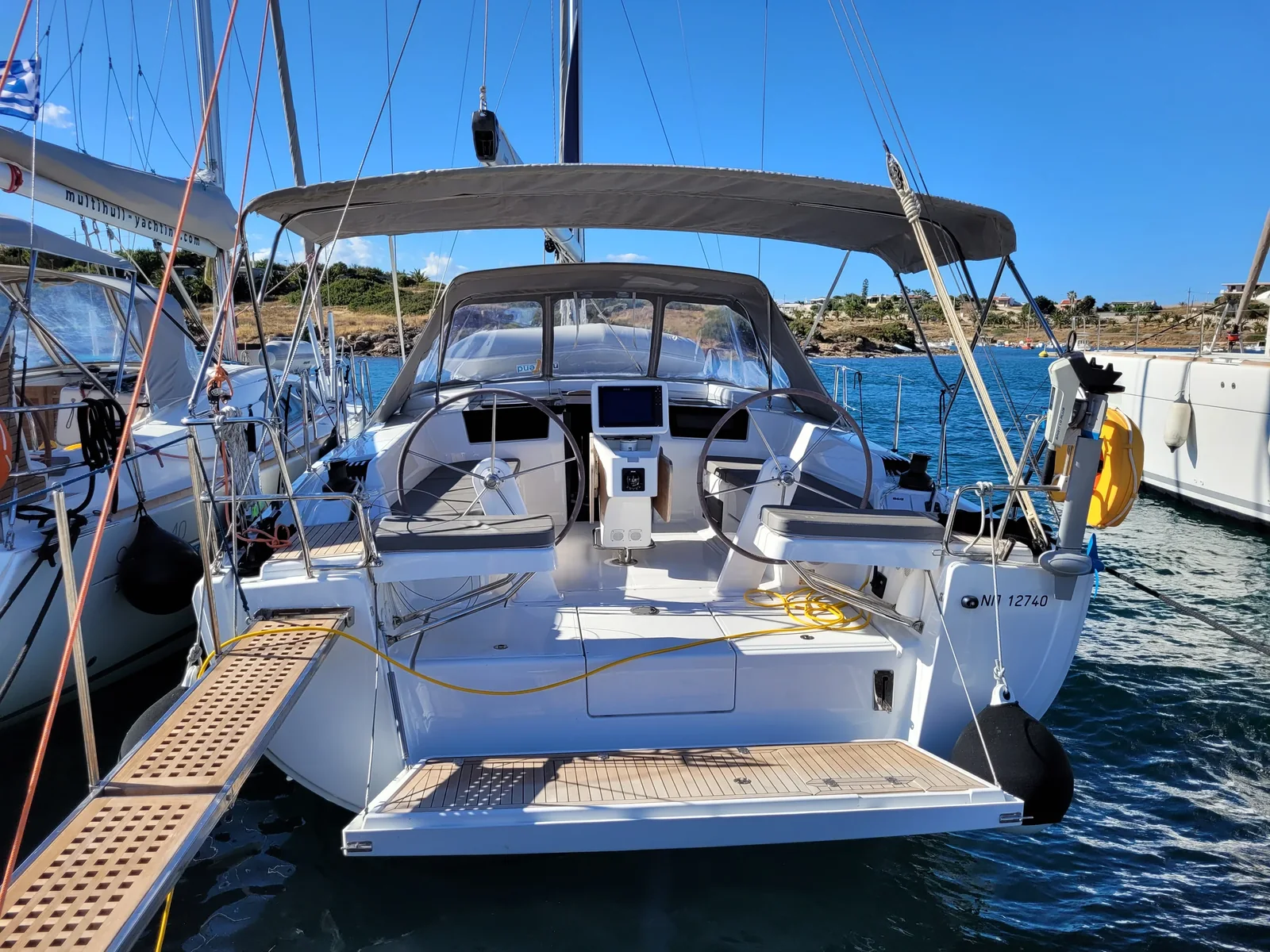 Yacht HANSE 418 - heNa - Foto 1