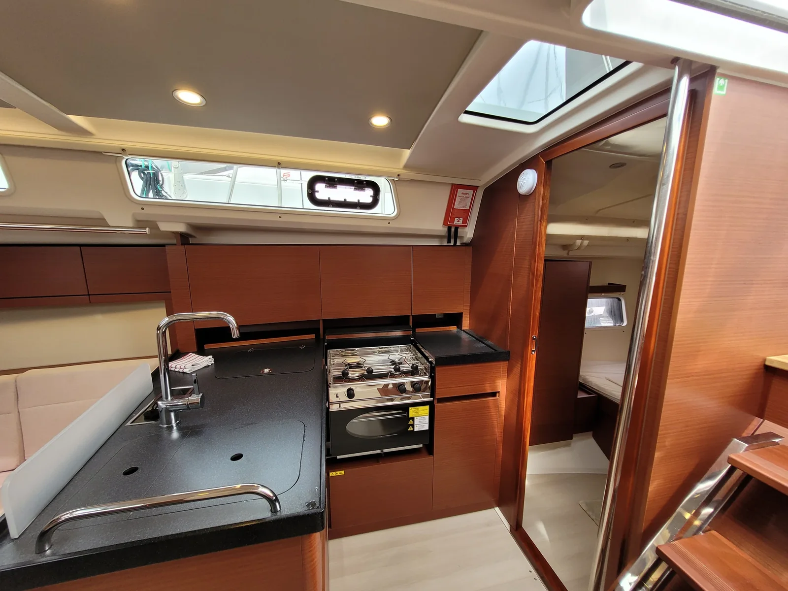 Yacht HANSE 418 - heNa - Foto 1