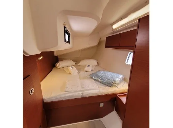 Yacht HANSE 418 - heNa - Foto 1