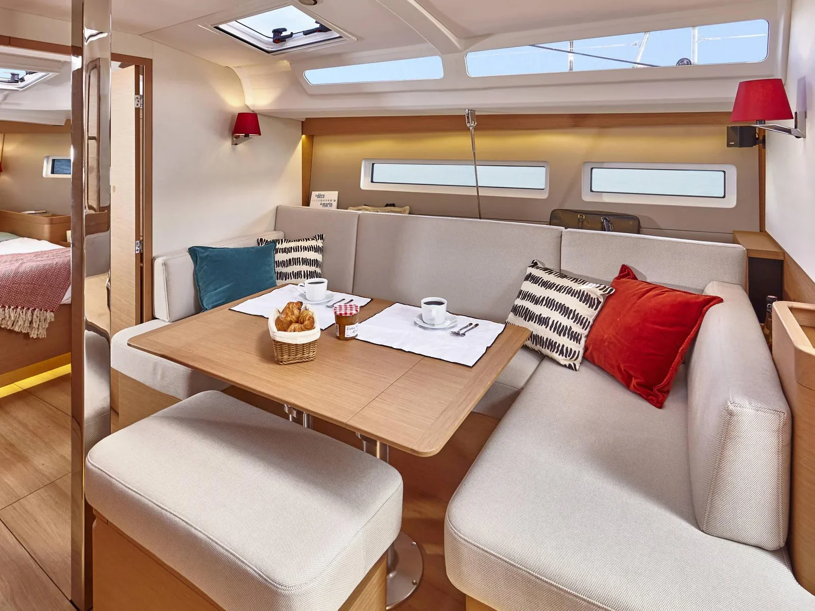 Yacht JEANNEAU Sun Odyssey 440 - Capella