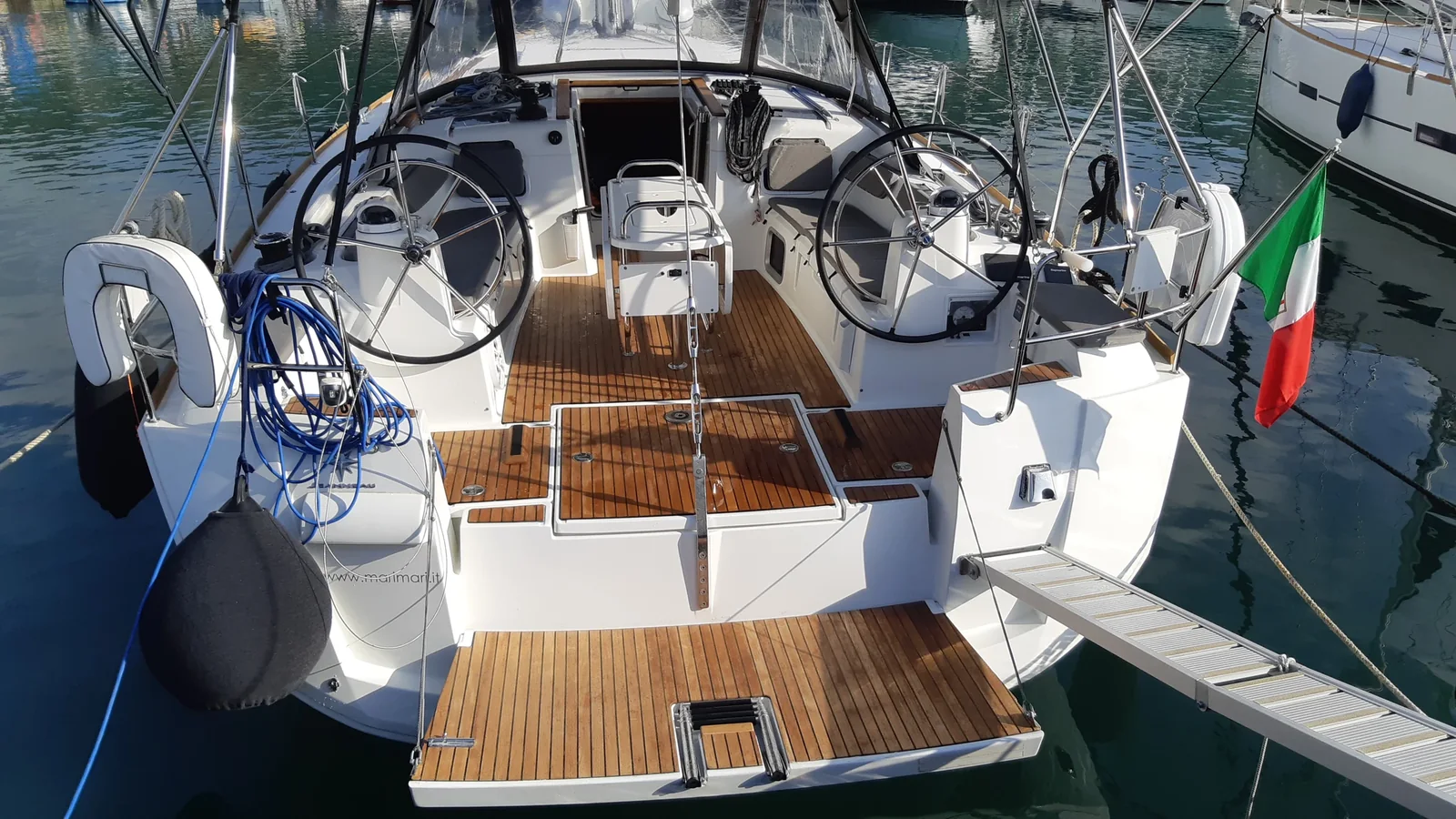 Yacht JEANNEAU Sun Odyssey 519 - In A Silent Way