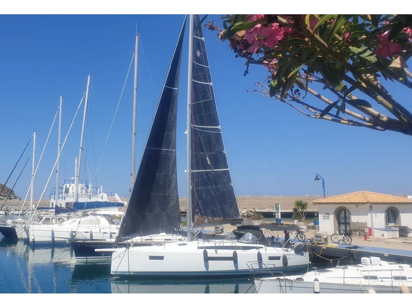 Yacht JEANNEAU Sun Odyssey 410 - The song is you