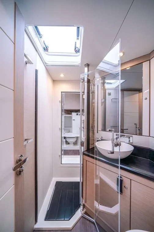 Yacht JEANNEAU 65 - Uranos - Foto 1