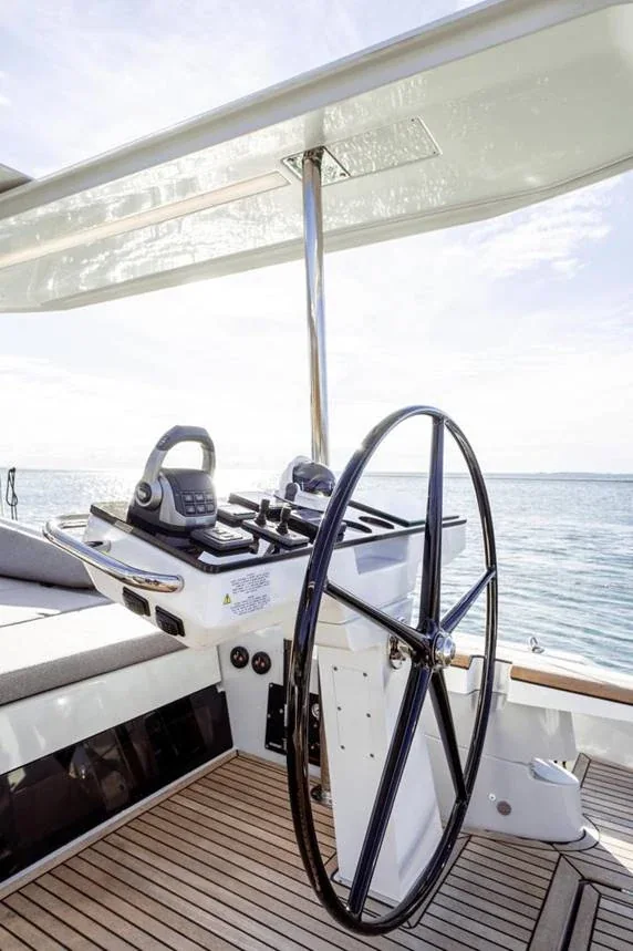 Yacht JEANNEAU 65 - Uranos - Foto 1