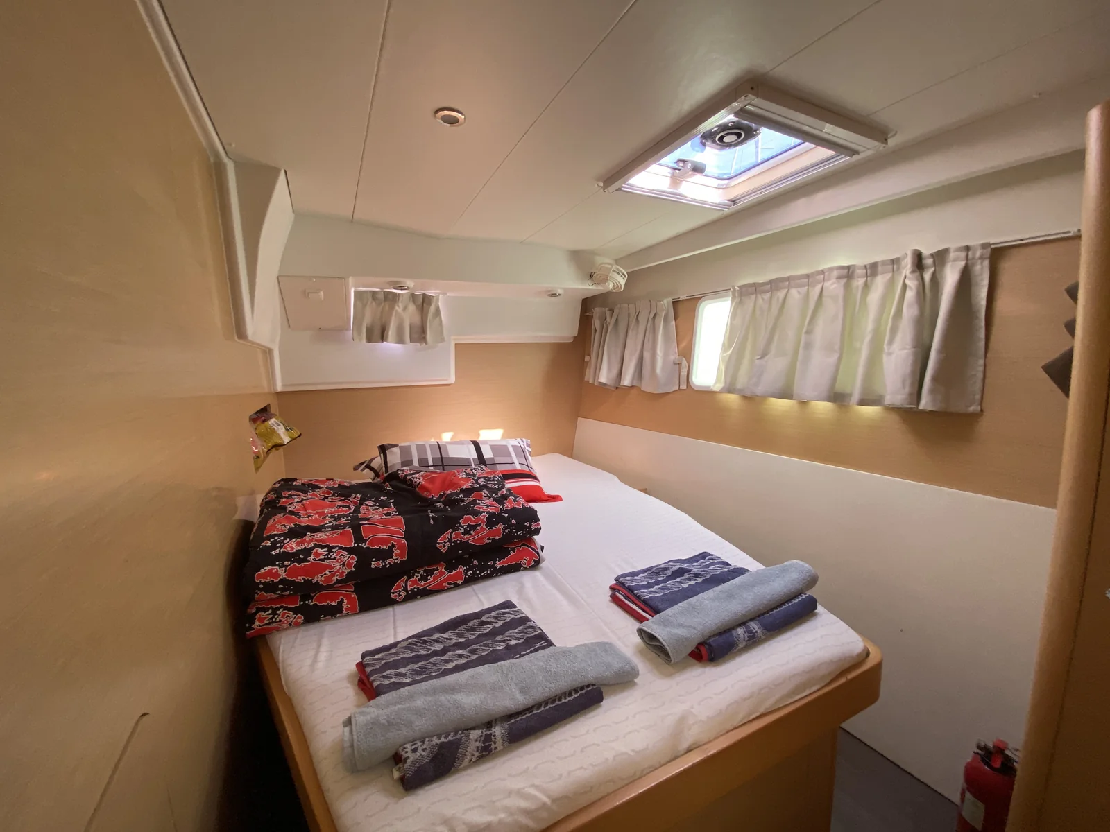 Yacht LAGOON 400 - Winnie - Foto 1