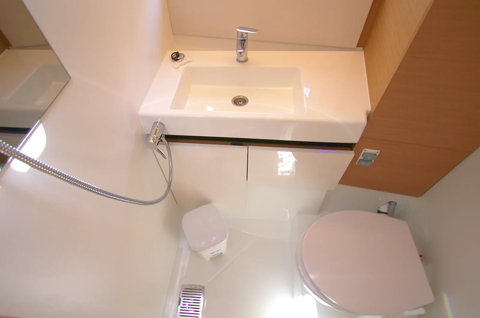 Yacht JEANNEAU Sun Odyssey 490 - Menelaos - Foto 1
