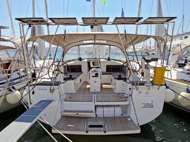 Yacht JEANNEAU Sun Odyssey 490 - Menelaos - Foto 1