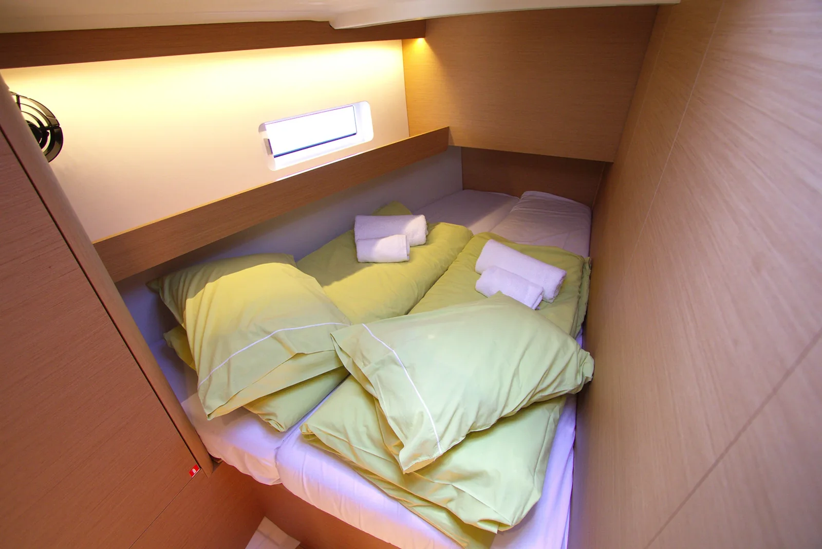 Yacht JEANNEAU Sun Odyssey 490 - Menelaos - Foto 1