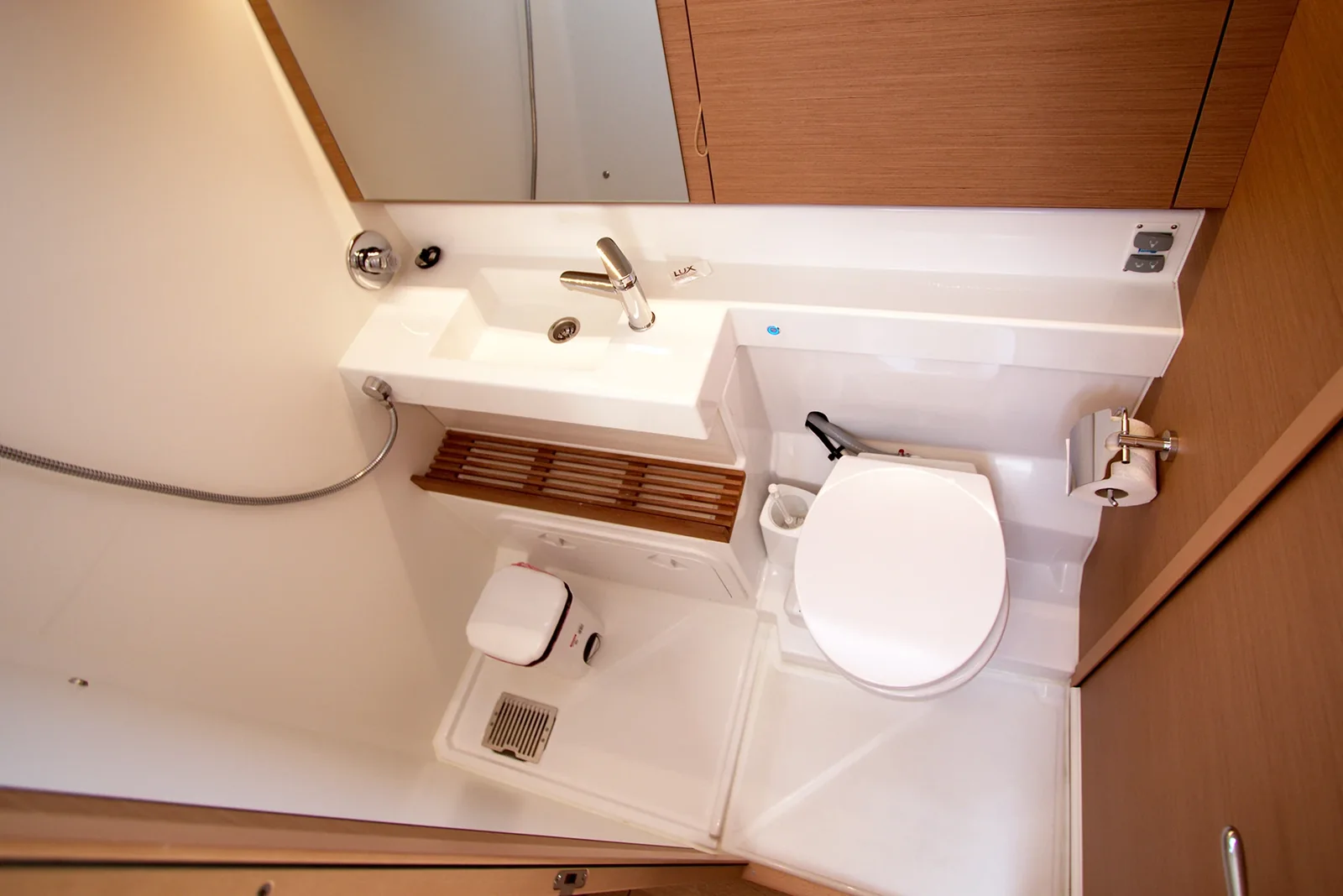 Yacht JEANNEAU Sun Odyssey 490 - Menelaos - Foto 1