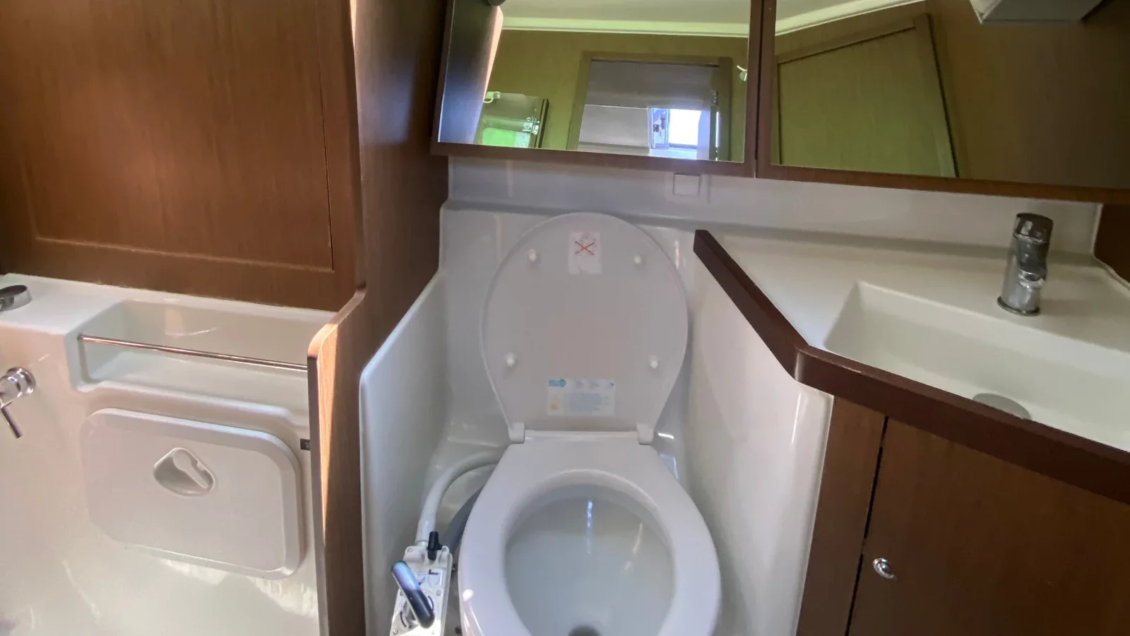 Yacht BENETEAU Oceanis 41.1 - Iris - Foto 1