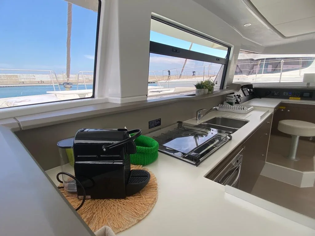 Yacht CATANA Bali 4.3 - Anemos - Foto 1