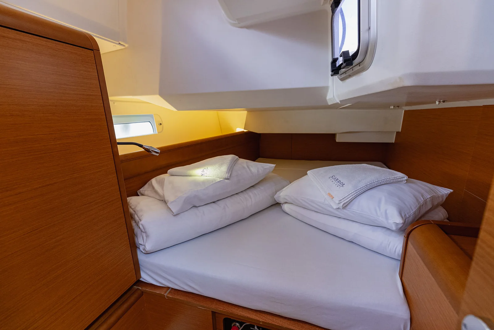 Yacht JEANNEAU Sun Odyssey 449 - Ventus - Foto 1