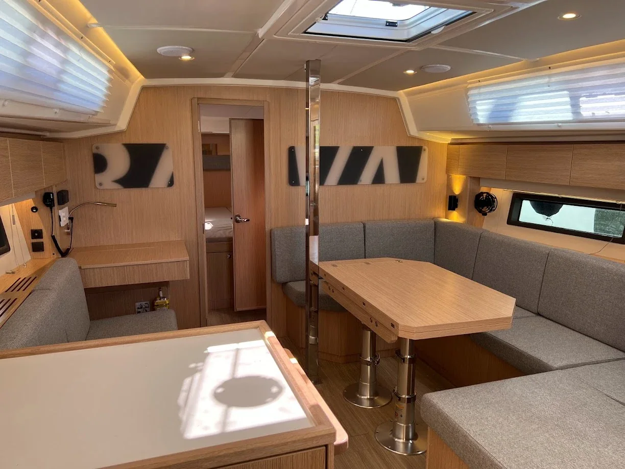Yacht BAVARIA C42 - Sofia - Foto 1