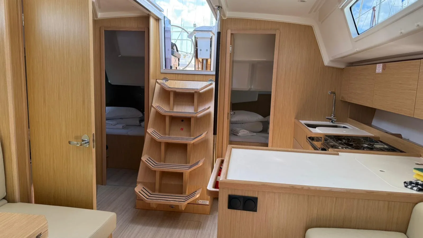 Yacht BAVARIA C42 - Onyx - Foto 1