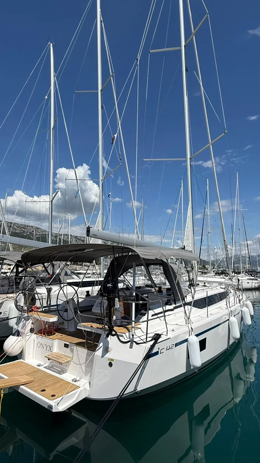 Yacht BAVARIA C42 - Onyx - Foto 1