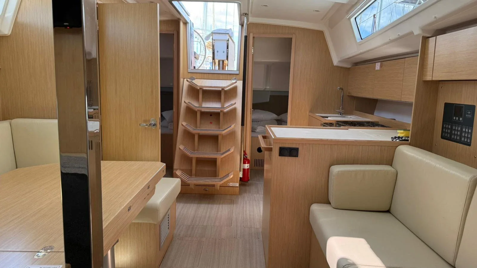 Yacht BAVARIA C42 - Onyx - Foto 1