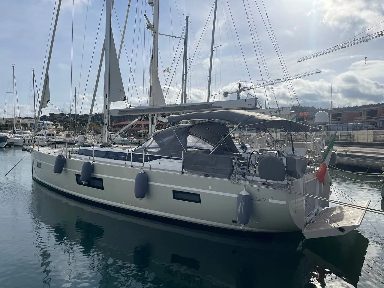 Yacht BAVARIA C57 - Mai Mai
