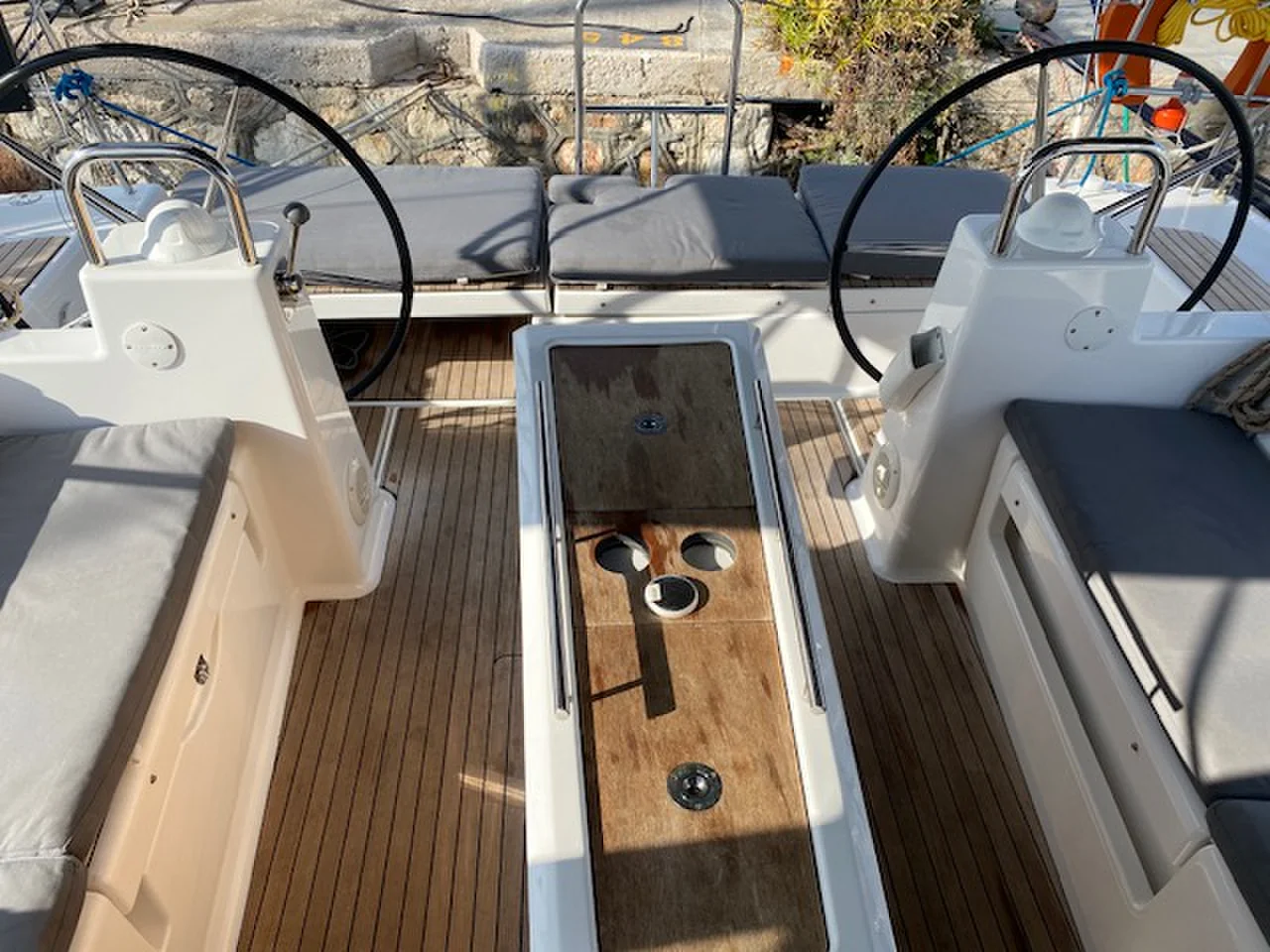 Yacht DUFOUR 460 Grand Large - Ava - Foto 1