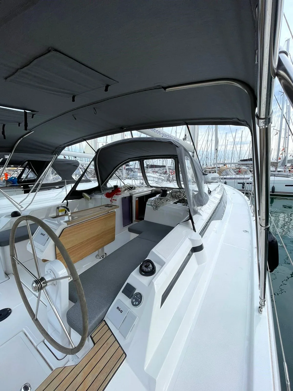 Yacht BAVARIA C42 - Kimon - Foto 1