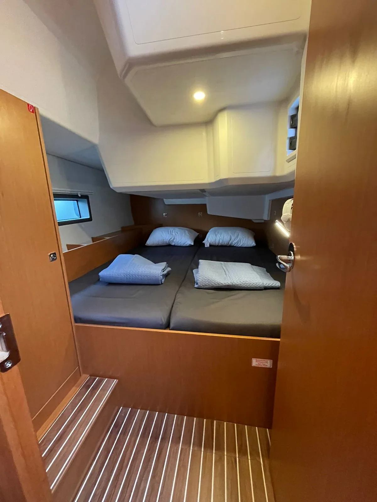 Yacht BAVARIA C42 - Kimon - Foto 1