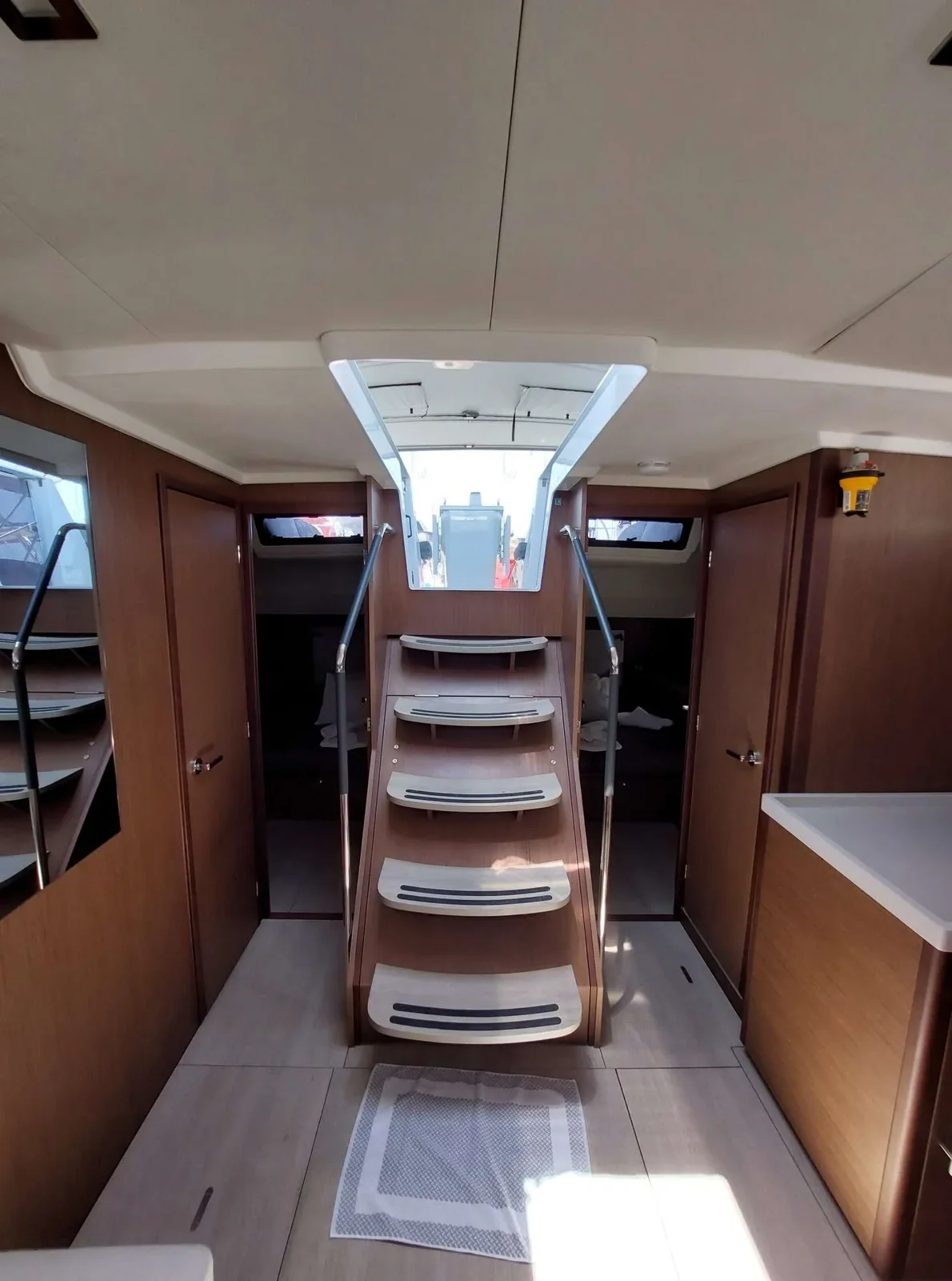Yacht BENETEAU Oceanis 51.1 - Omiros - Foto 1