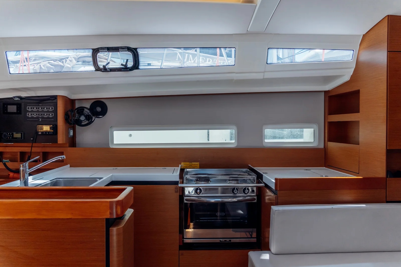 Yacht JEANNEAU Sun Odyssey 410 - Anassa - Foto 1