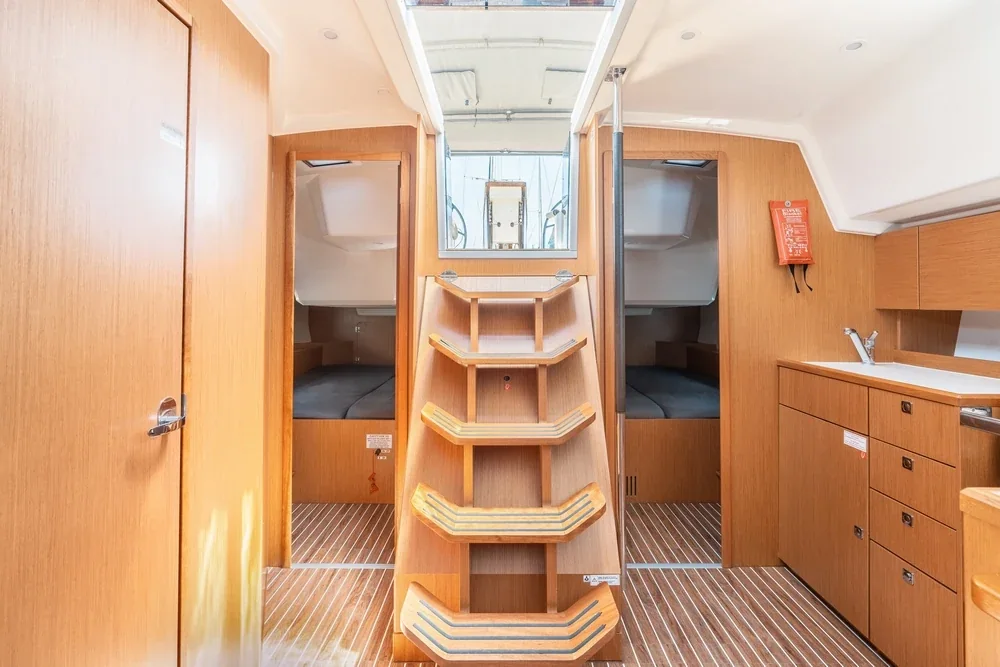 Yacht BAVARIA C42 - Avra - Foto 1